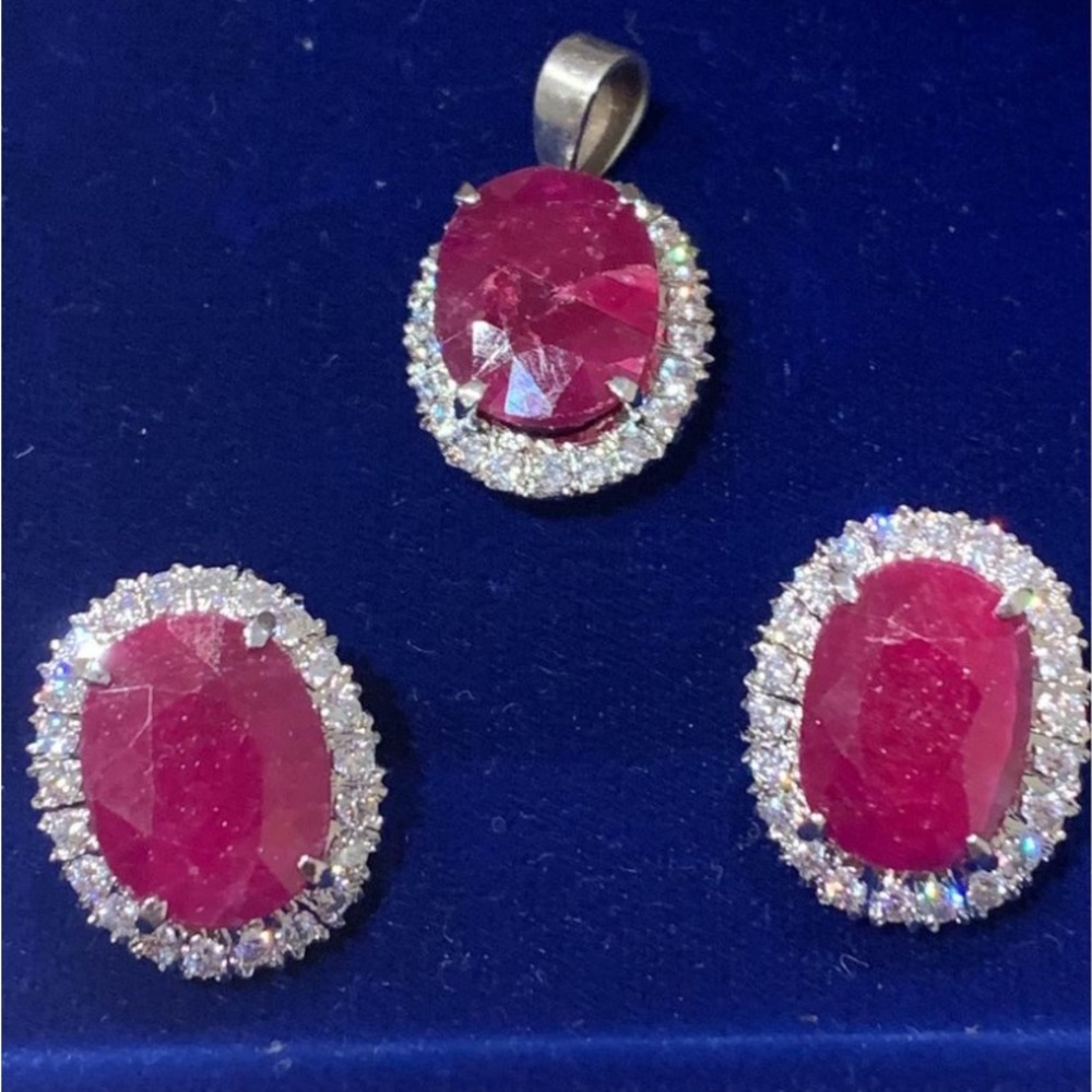 Elegant Ruby and Silver Jewelry Set